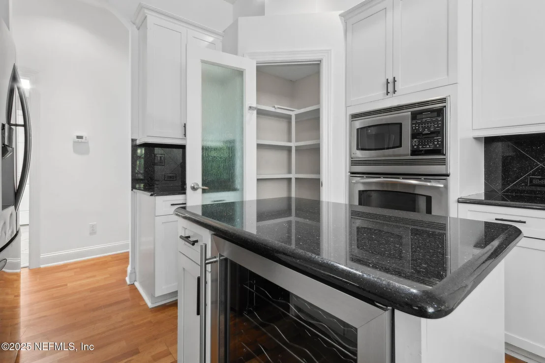 Photo of 717 CARTHAGE Place