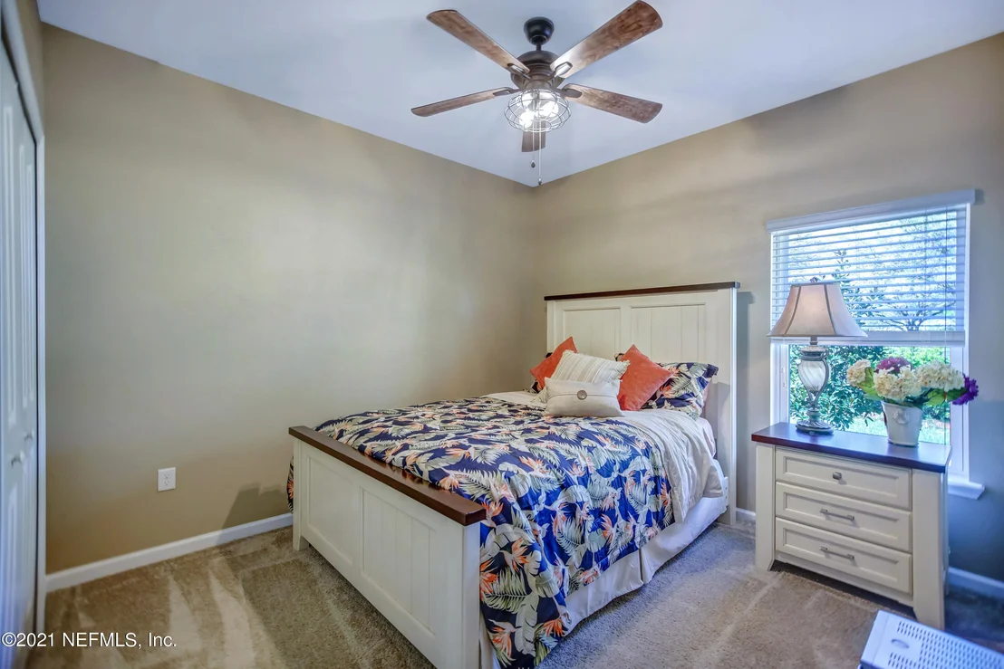 Photo of 19 GREENVIEW Lane
