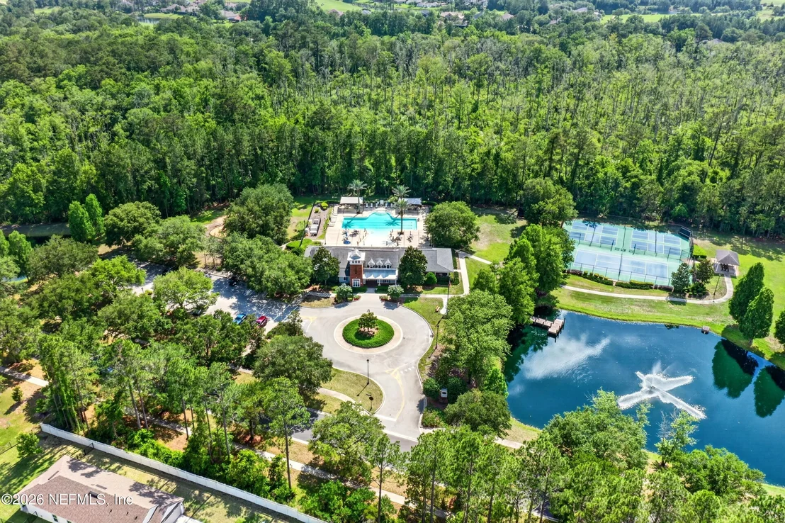 Photo of 85491 FALL RIVER Parkway
