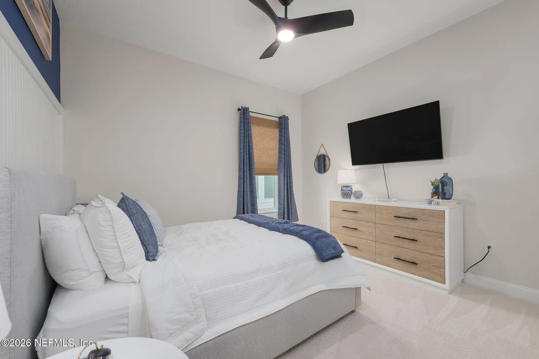 Photo of 431 PINE LEAF Drive