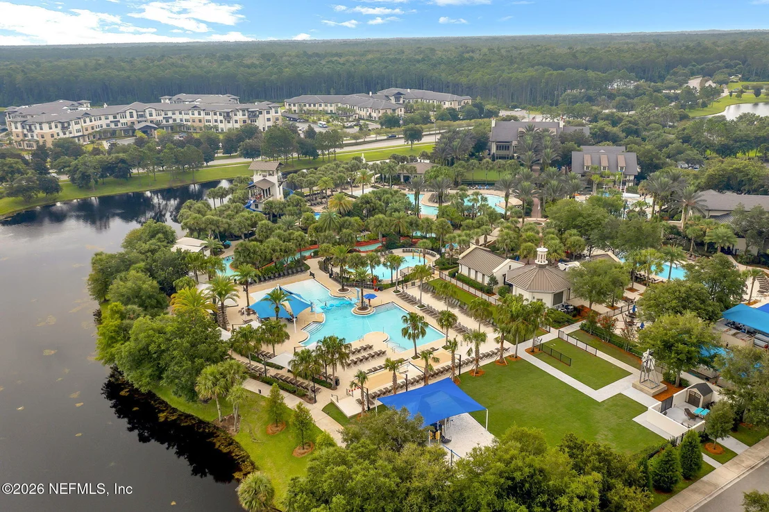 Photo of 473 PARKBLUFF Circle