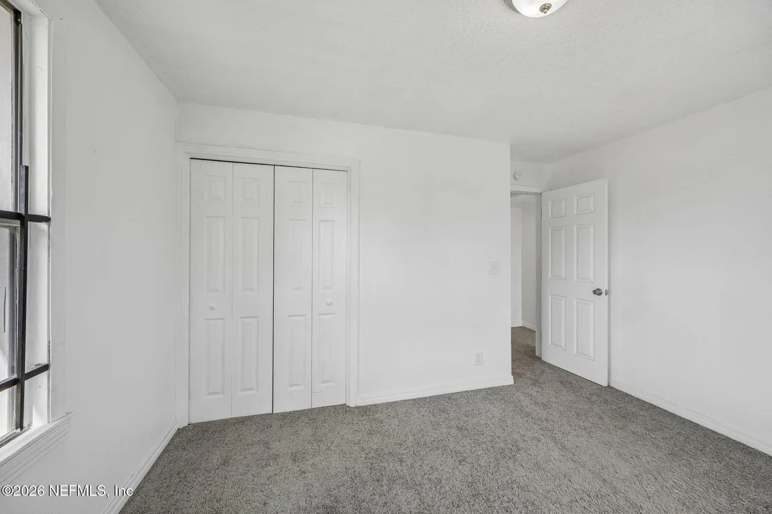 Photo of 3304 DIVISION Street