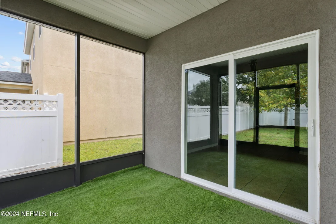Photo of 597 DRYSDALE Drive