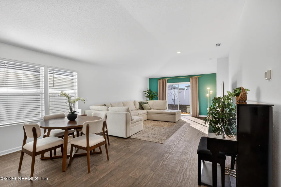 Photo of 163 SILVER BIRCH Street