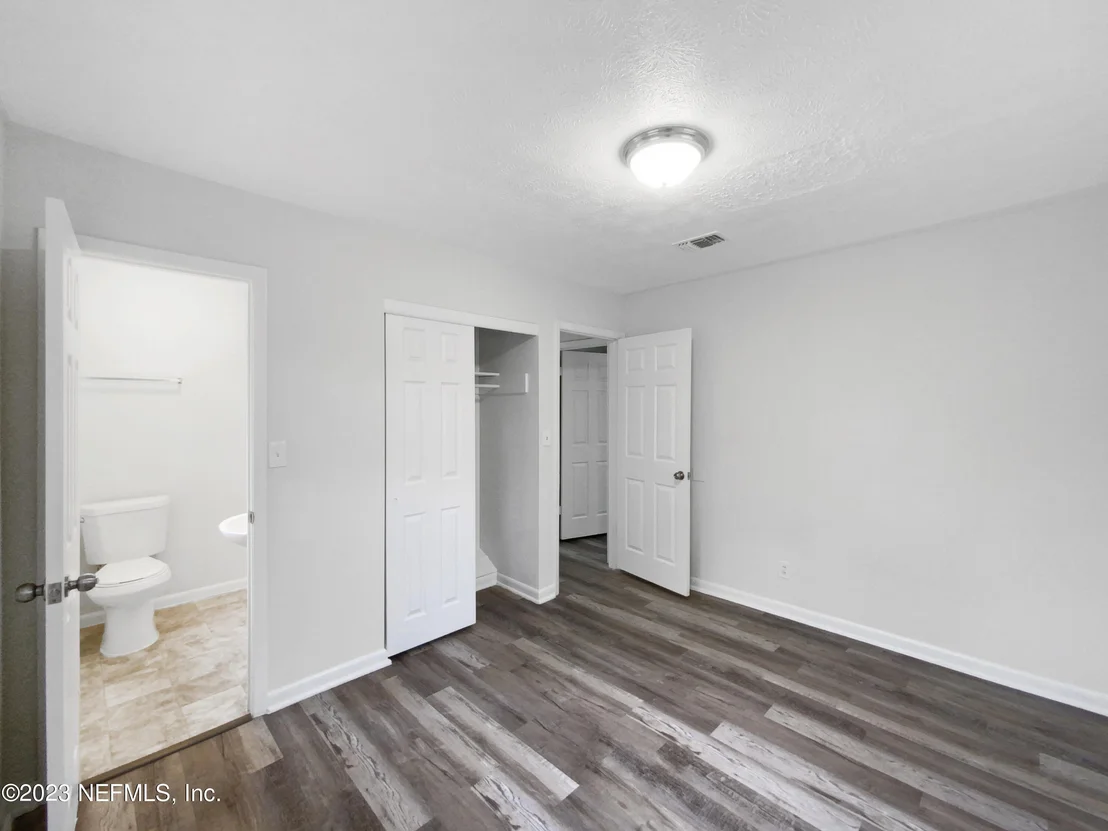 Photo of 7437 WENDELL Drive