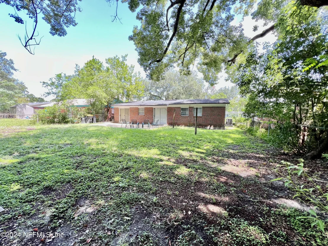 Photo of 7440 LEROY Drive