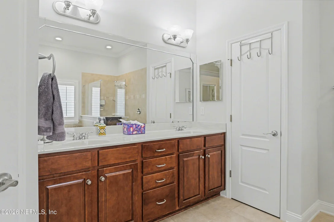 Photo of 5012 CLAYTON Court