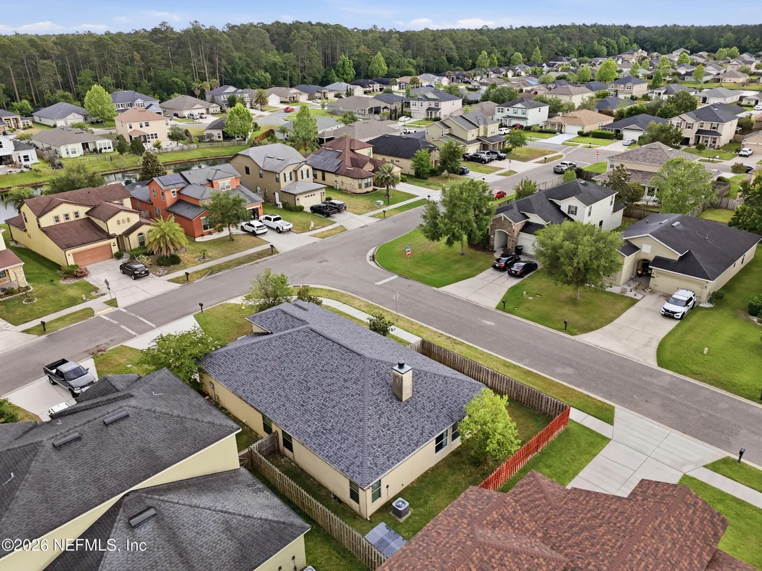 Photo of 219 STRAW POND Way