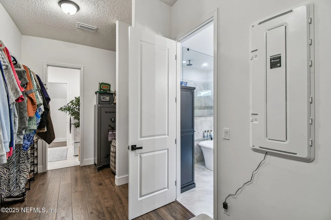Photo of 295 PINE GROVE Point