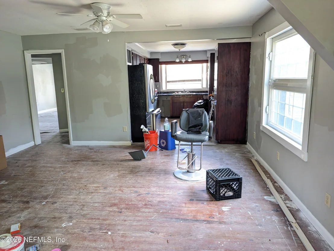 Photo of 244 5TH Way