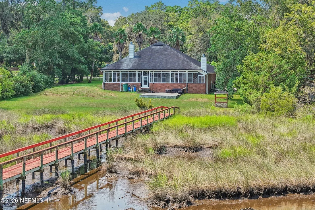 Photo of 3425 TROUT RIVER Boulevard