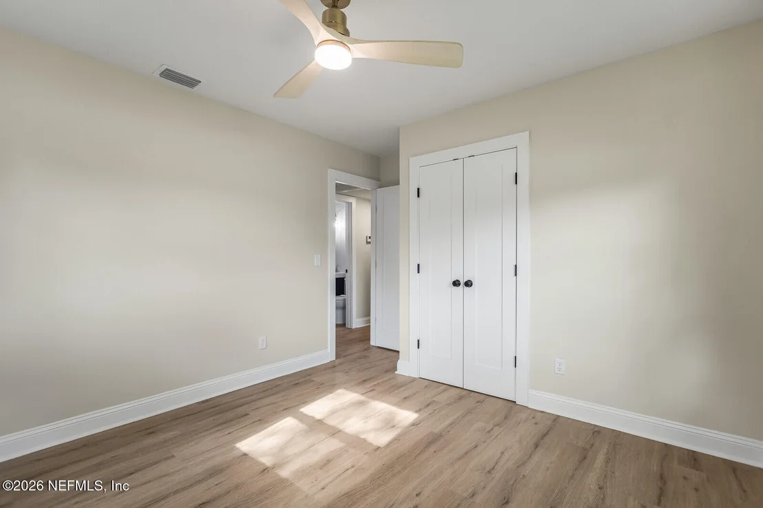 Photo of 2614 LEONID Road