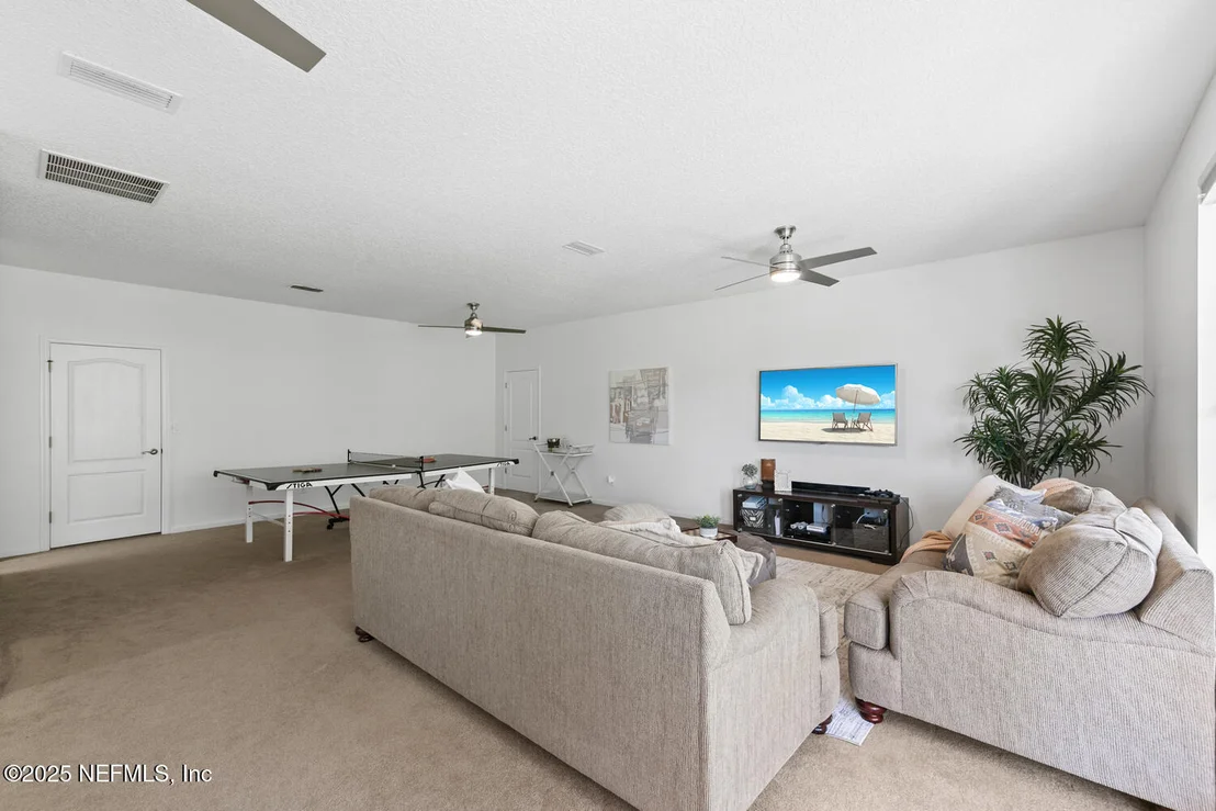 Photo of 148 LA MESA Drive