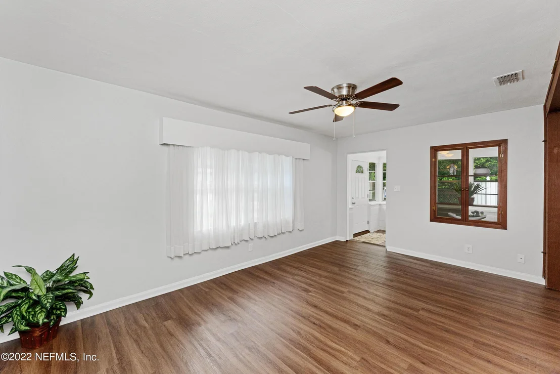 Photo of 5408 WINDERMERE Drive