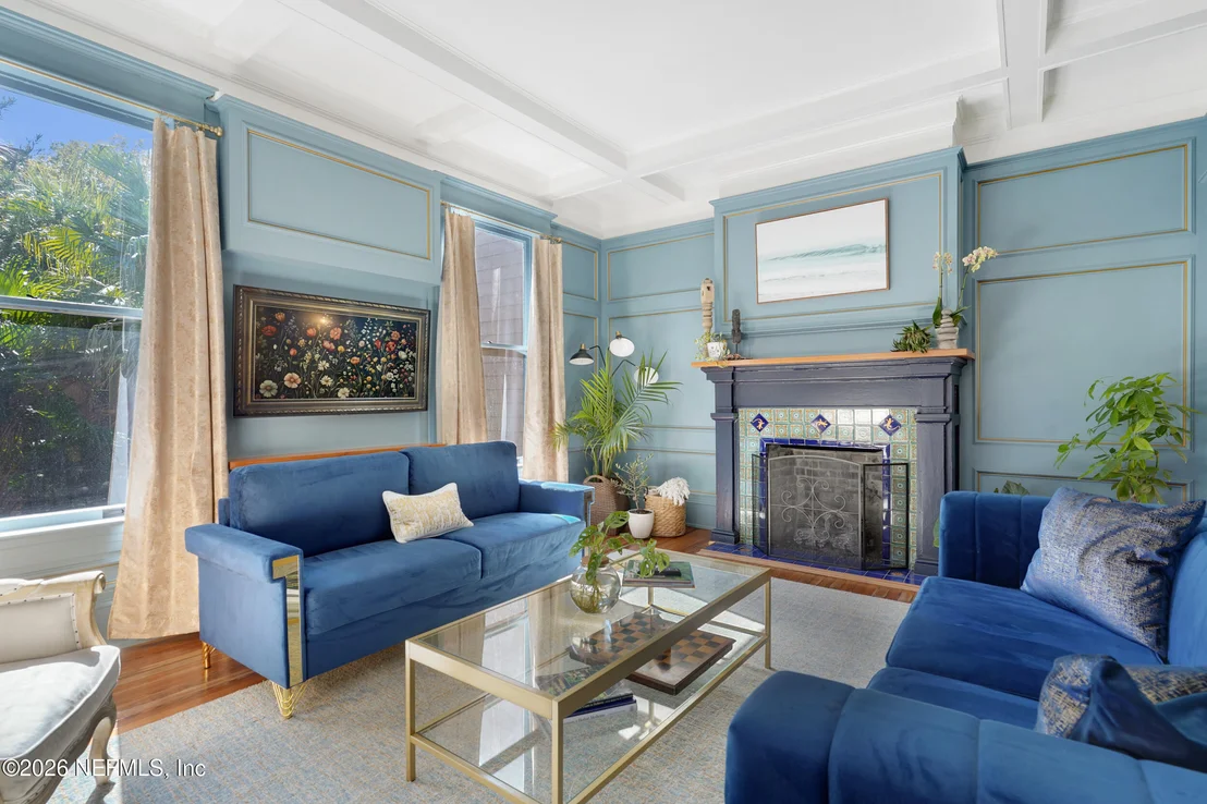 Photo of 290 ST. GEORGE Street