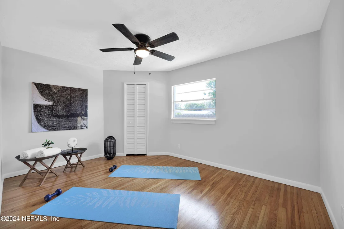 Photo of 2839 CEDARCREST Drive
