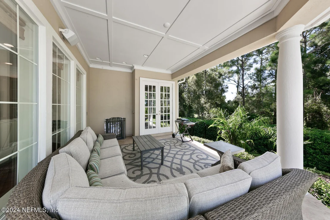 Photo of 752 PROMENADE POINTE Drive