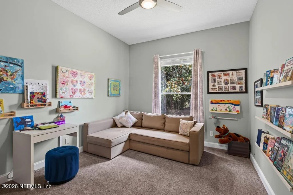 Photo of 516 WETHERBY Lane