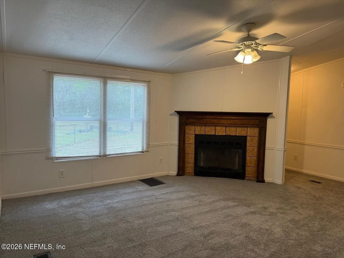 Photo of 8105 COLEE COVE Road
