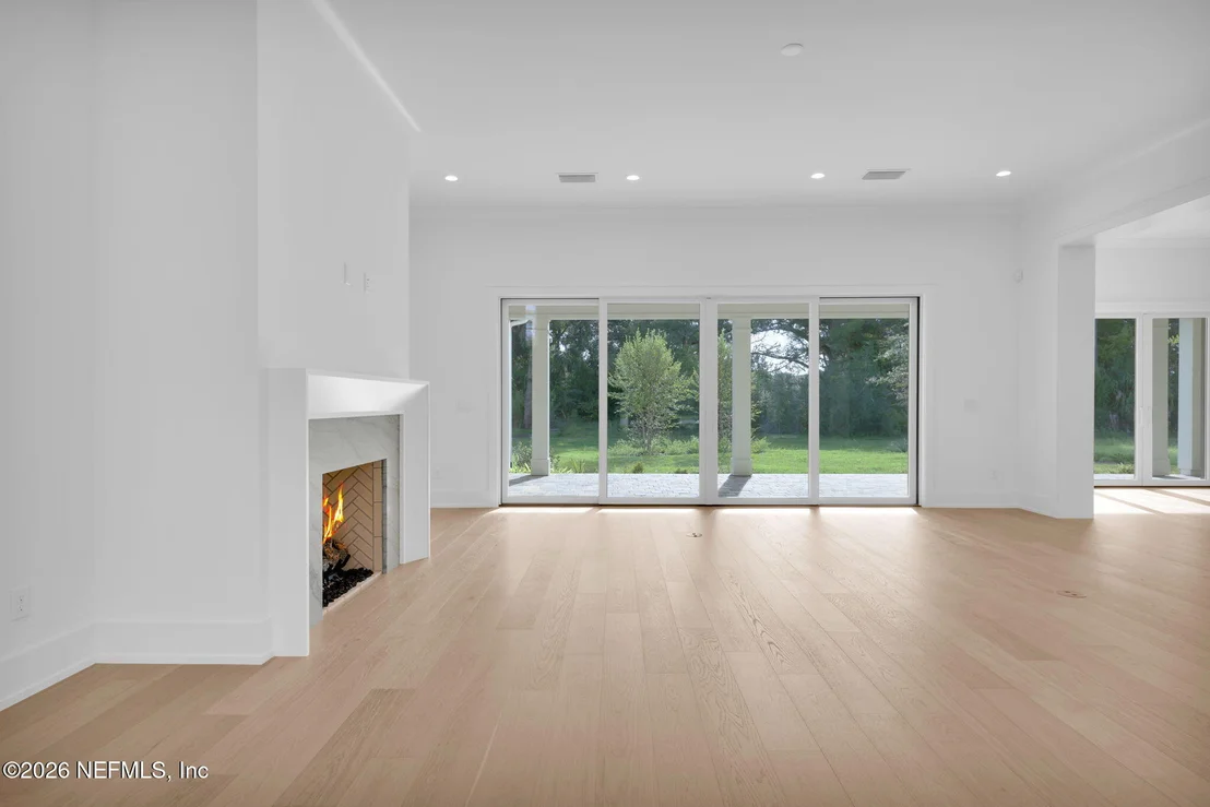 Photo of 605 SHELL RIDGE Lane