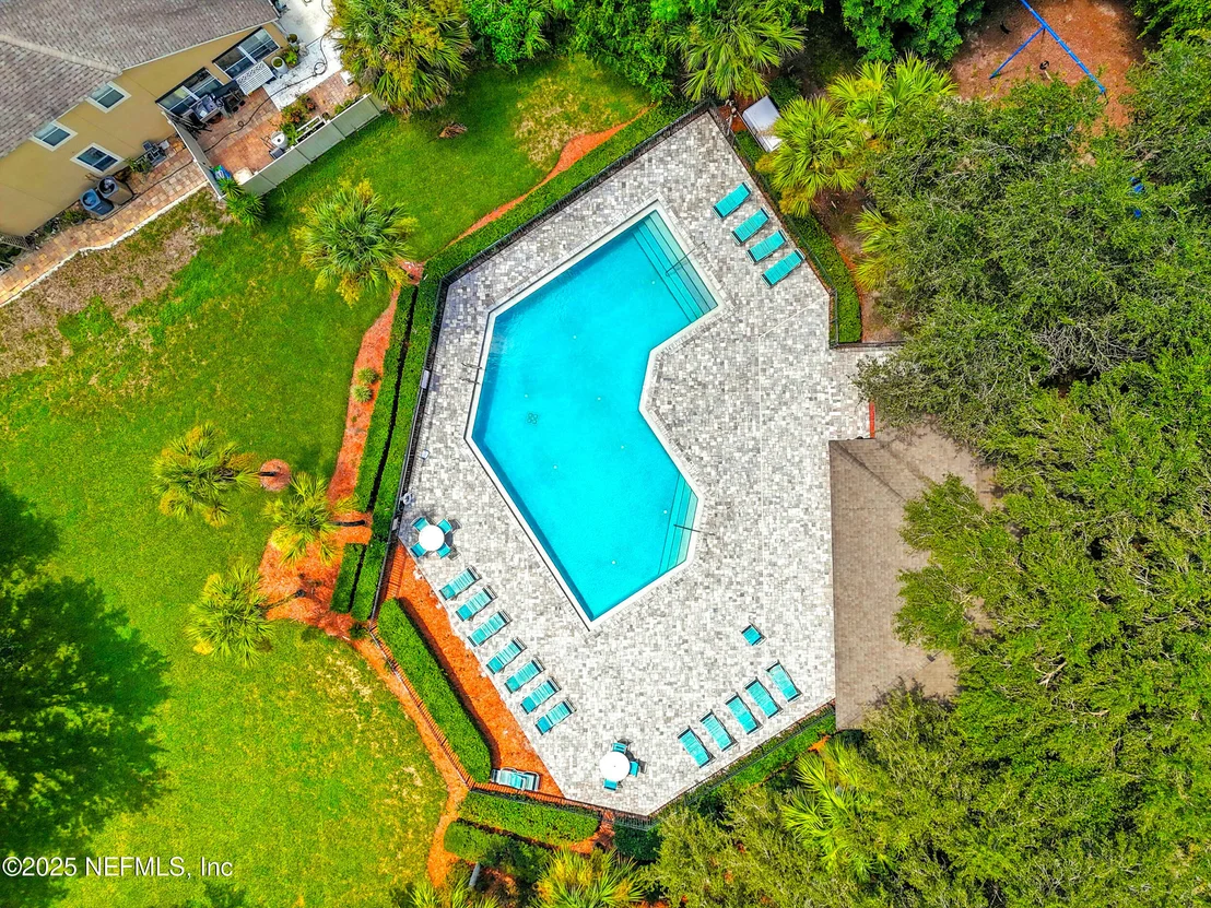 Photo of 8613 CROOKED TREE Drive