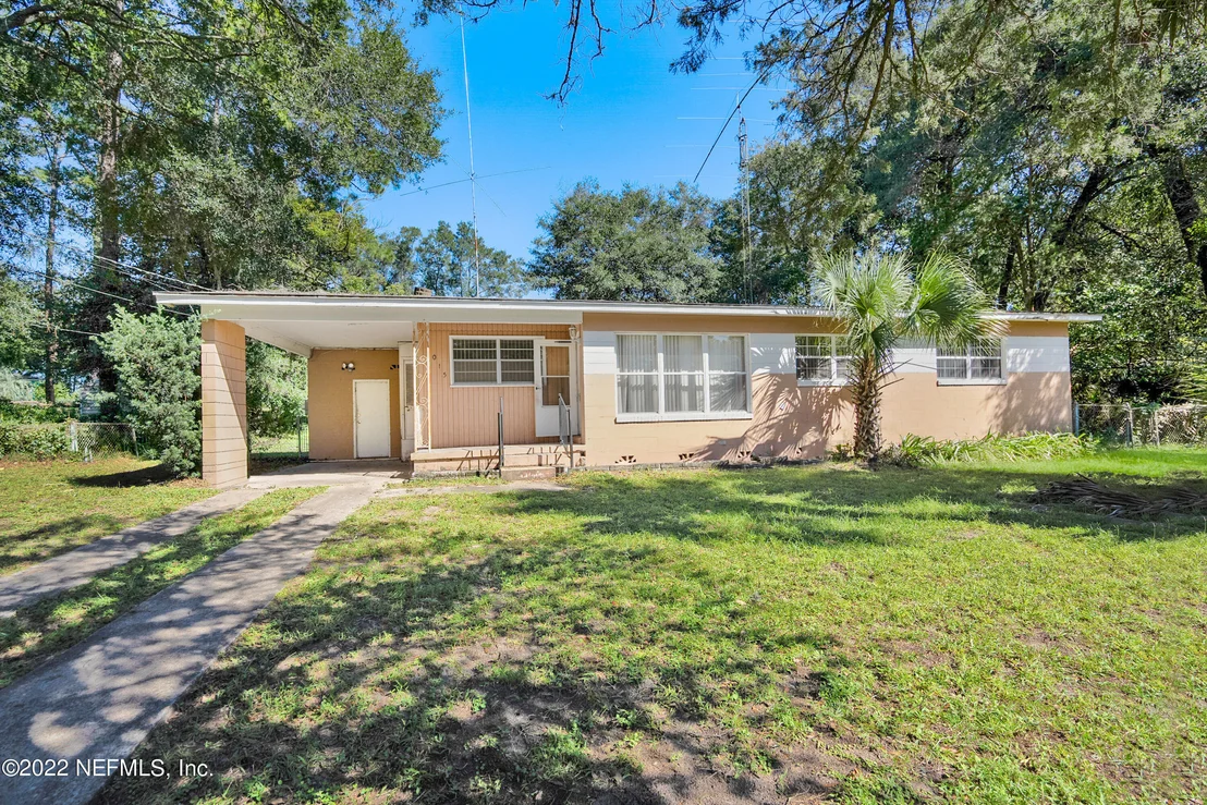 Photo of 3015 LANSDELL Drive