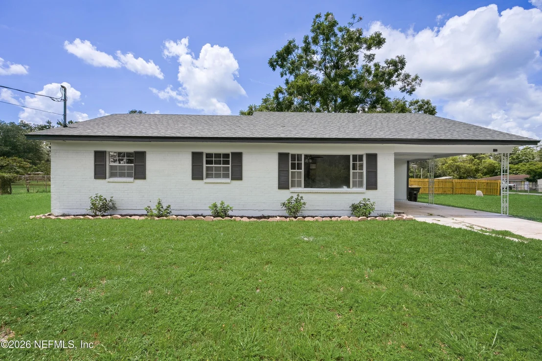 Photo of 772 ALVIS Road