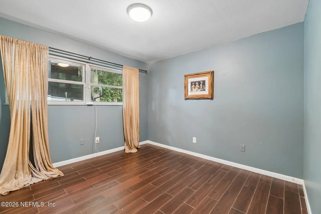 Photo of 1631 ARROWHEAD Trail