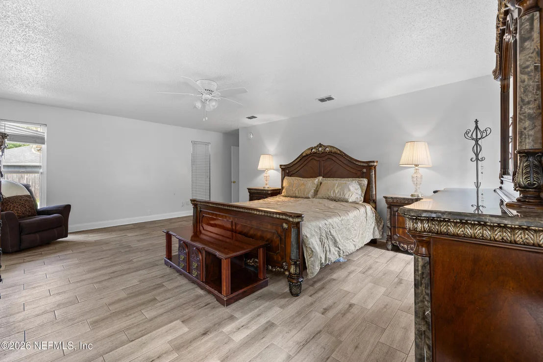 Photo of 3383 CHRYSLER Drive
