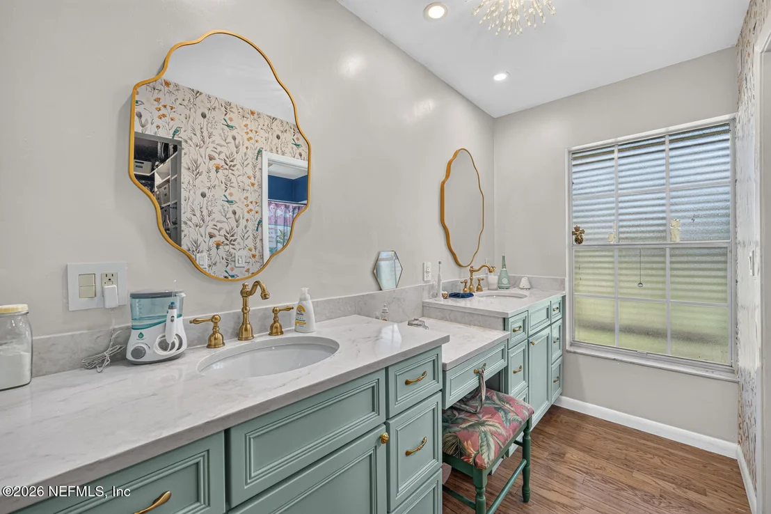 Photo of 829 RITA Circle