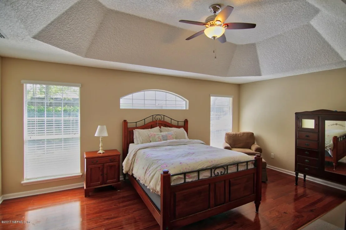 Photo of 216 TWINING Trace
