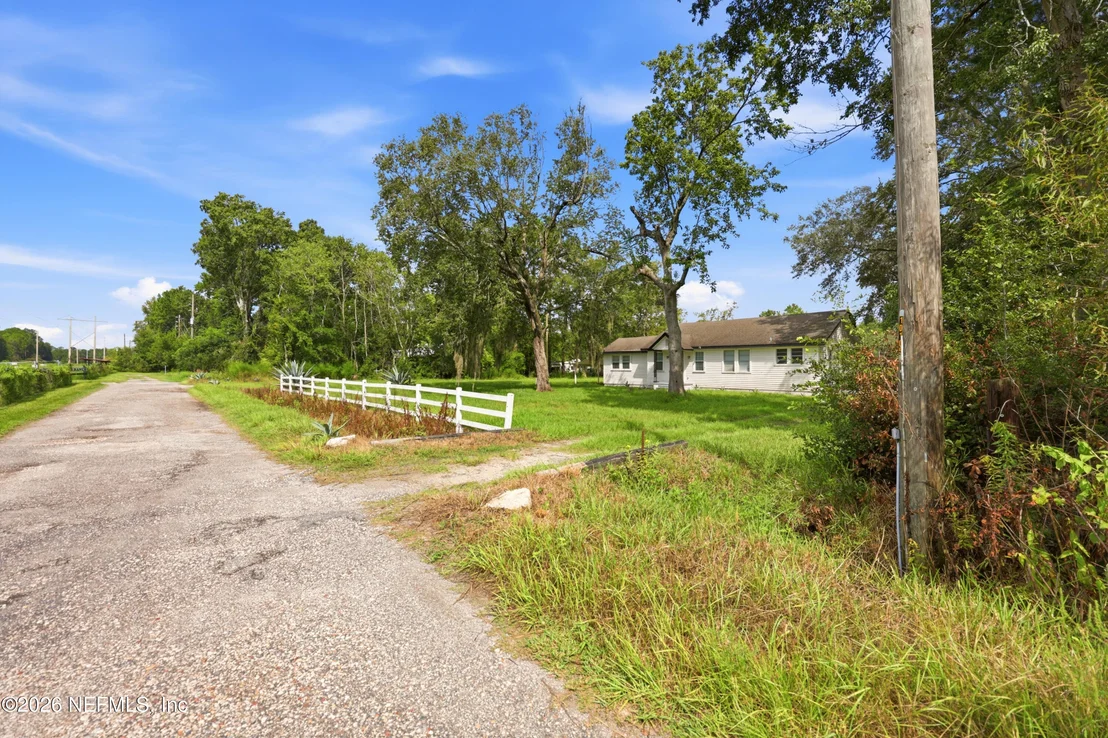 Photo of 10107 PARMAN Road