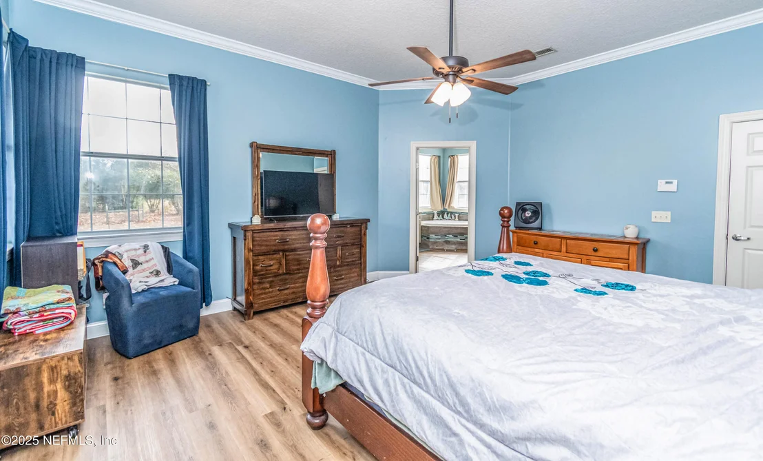 Photo of 8219 MUD LAKE Road