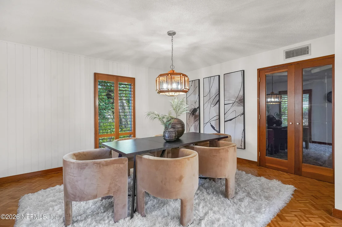 Photo of 3140 FOREST Circle