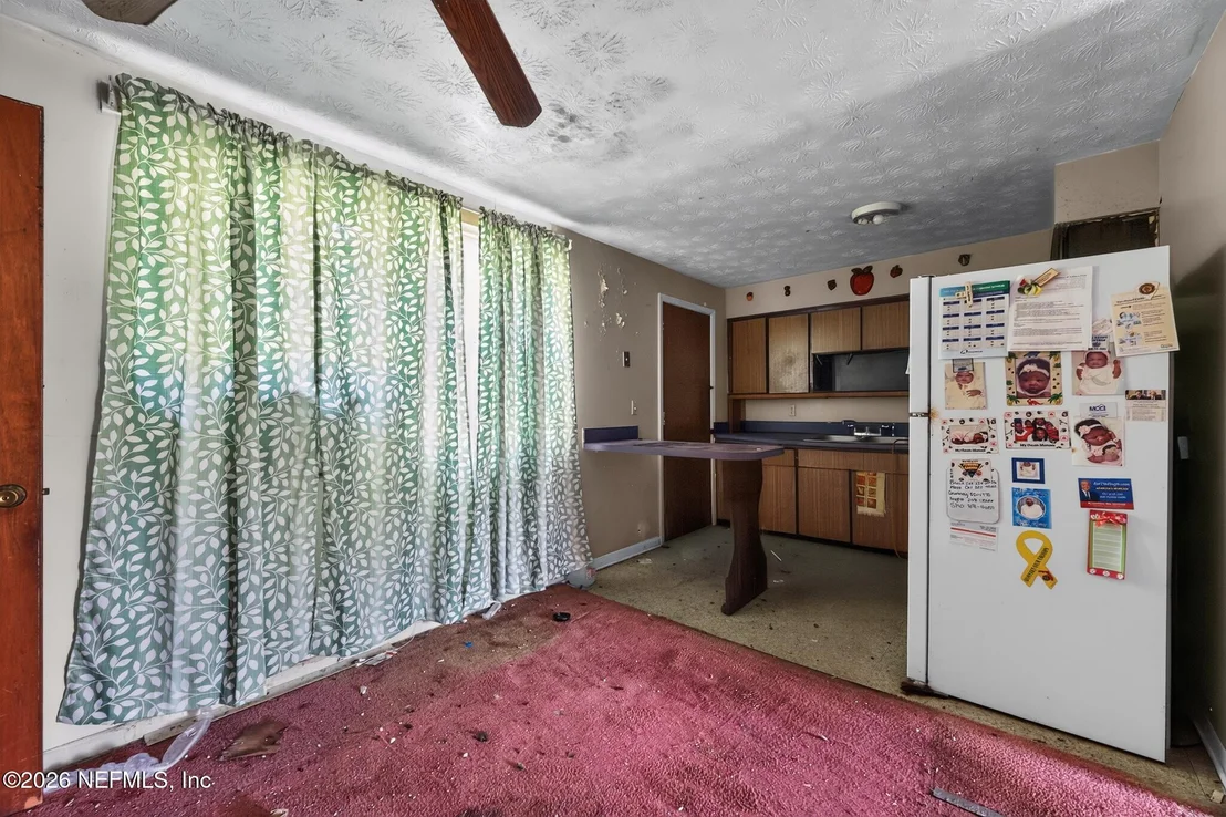 Photo of 4915 CHIVALRY Drive
