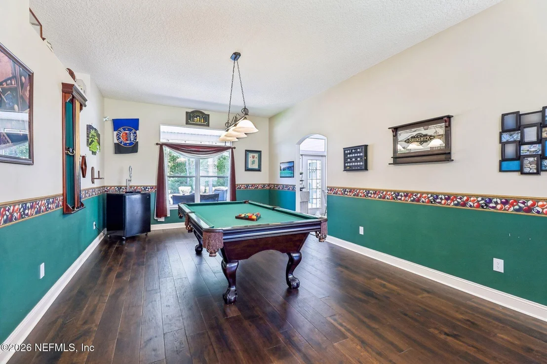 Photo of 573 WELLHOUSE Drive