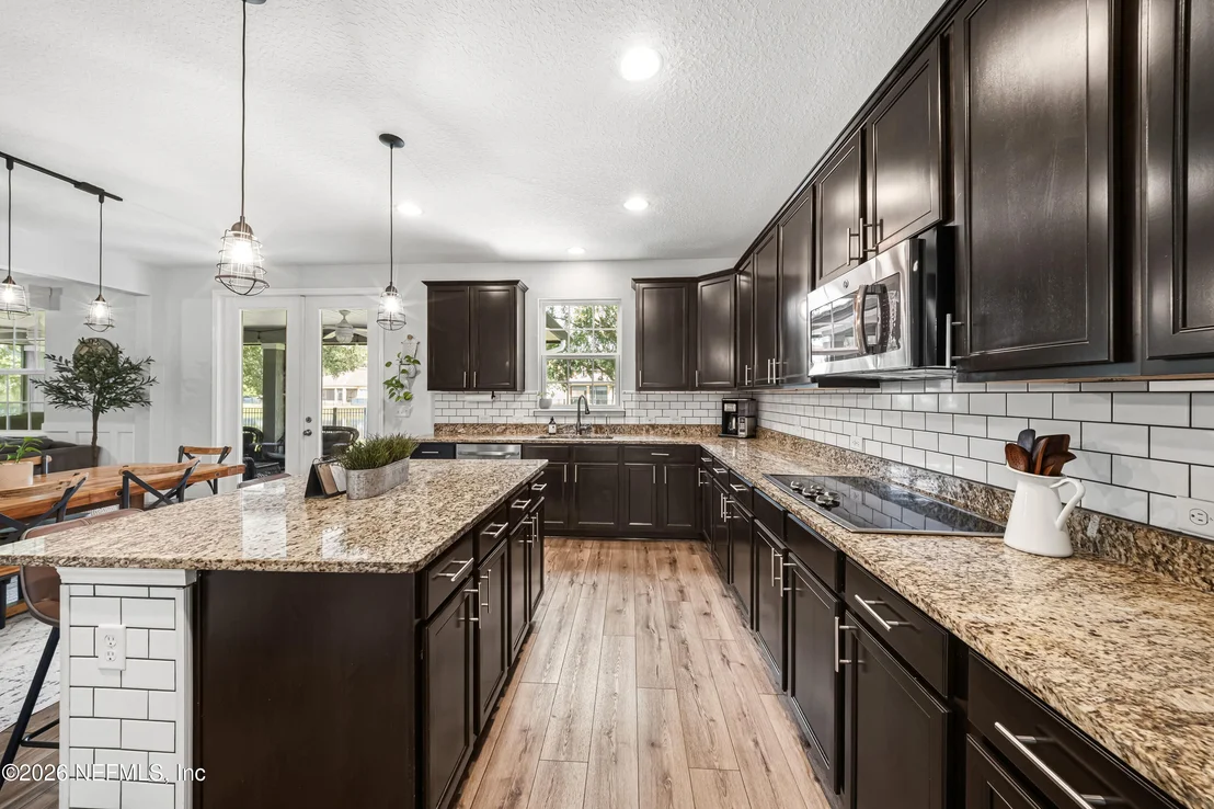 Photo of 4584 GOLF BROOK Road
