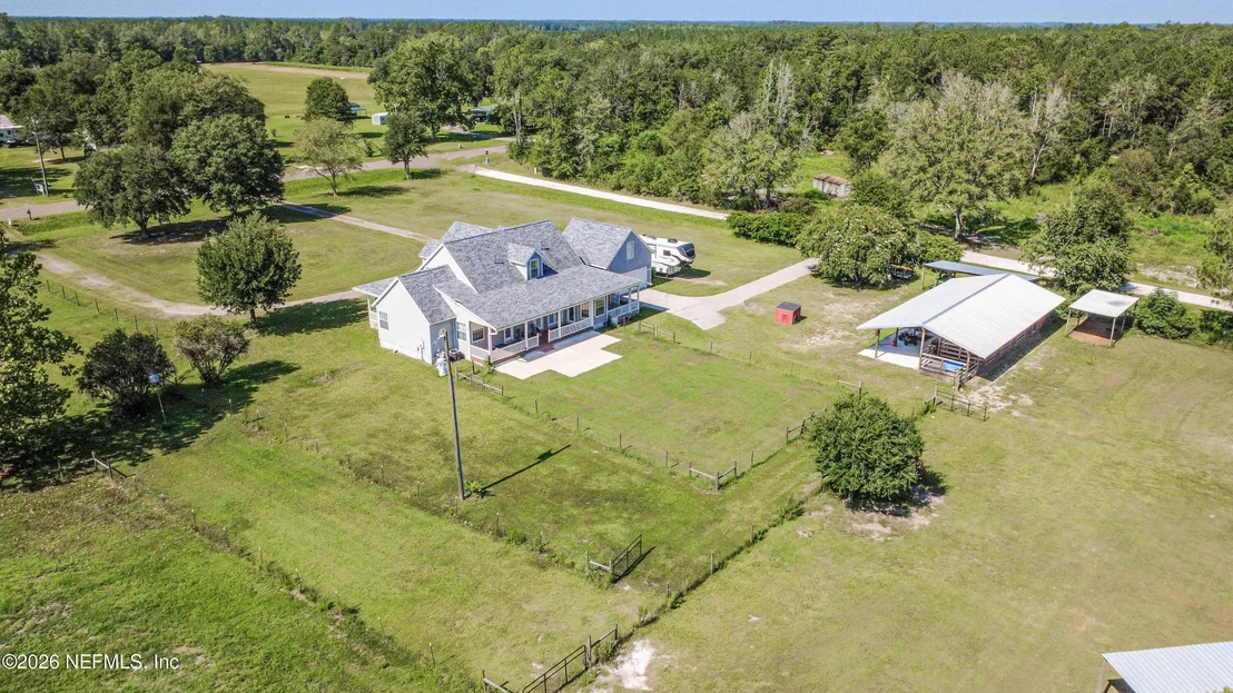 Photo of 8219 MUD LAKE Road