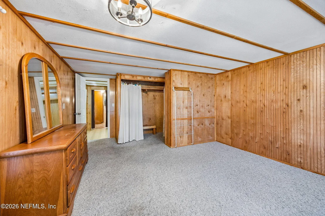 Photo of 15690 SEARS Road