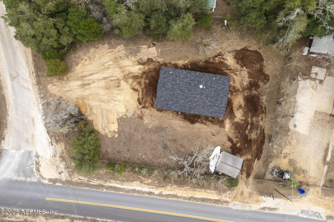 Photo of 128 LAKEVIEW Court