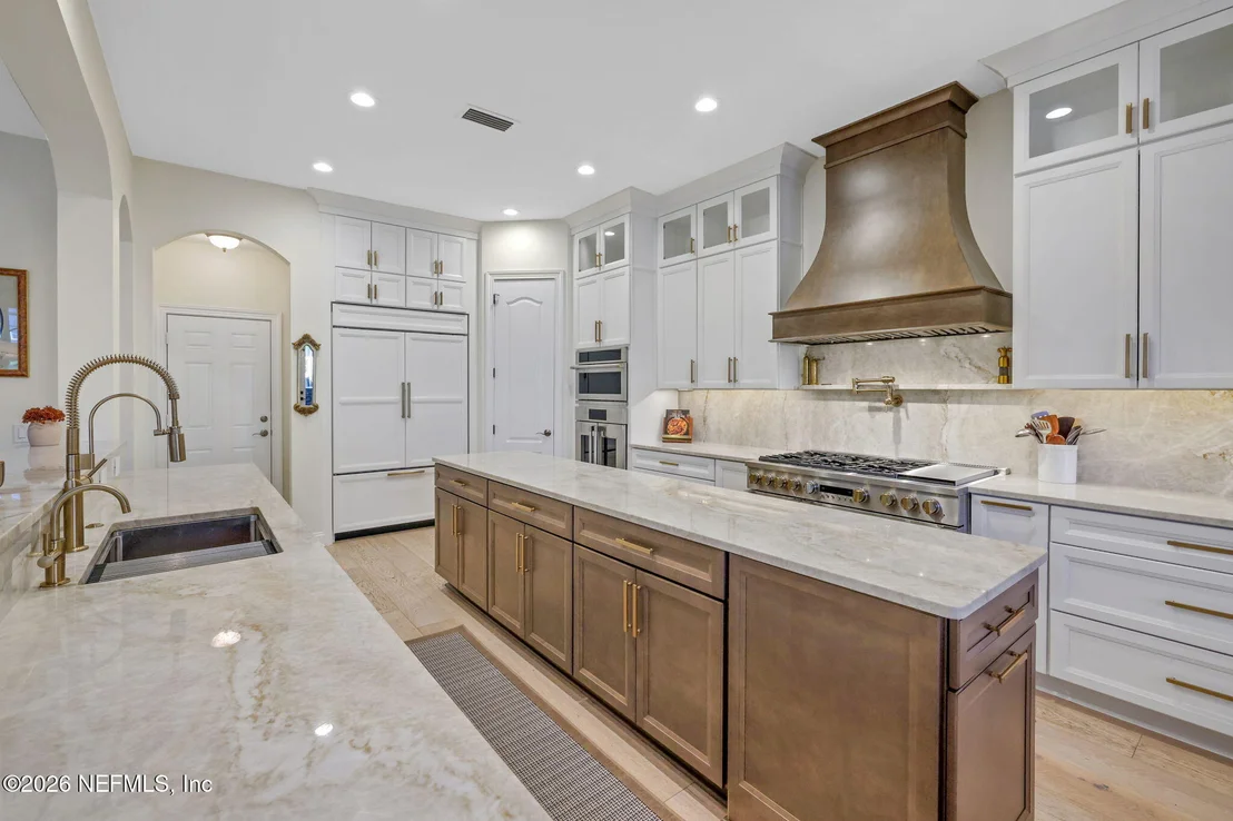 Photo of 655 PRESERVE VIEW
