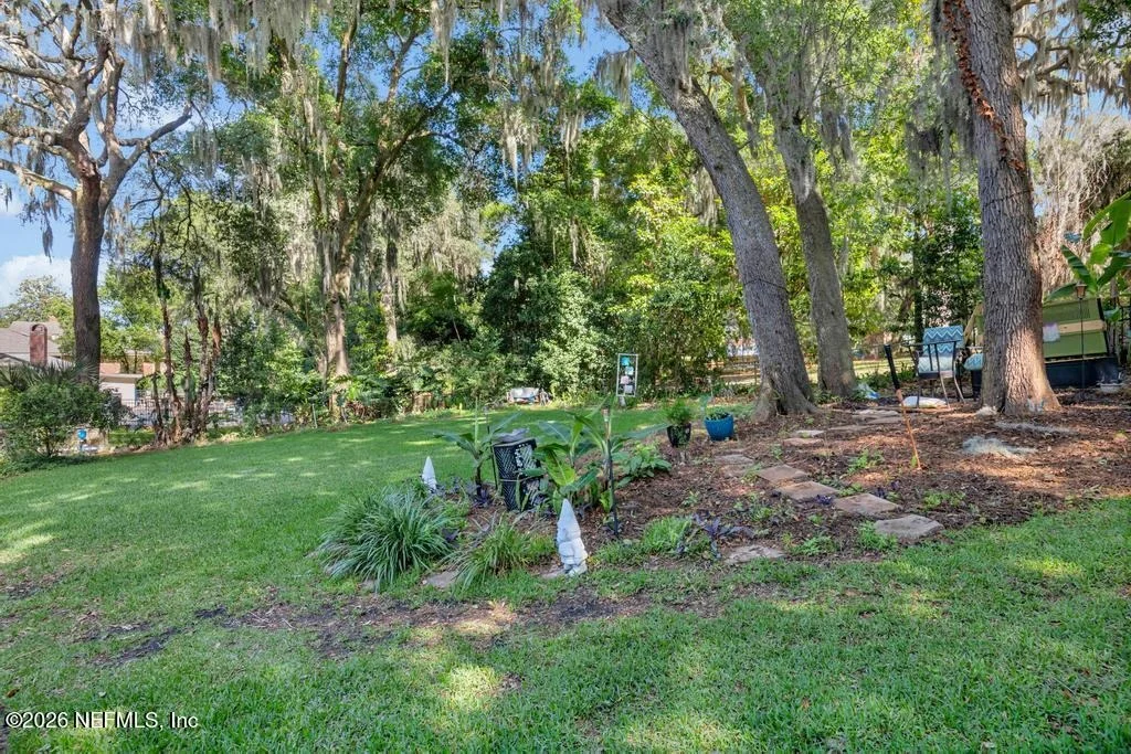 Photo of 7242 TRAILS END