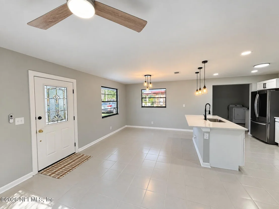 Photo of 4942 SPRING GLEN Road