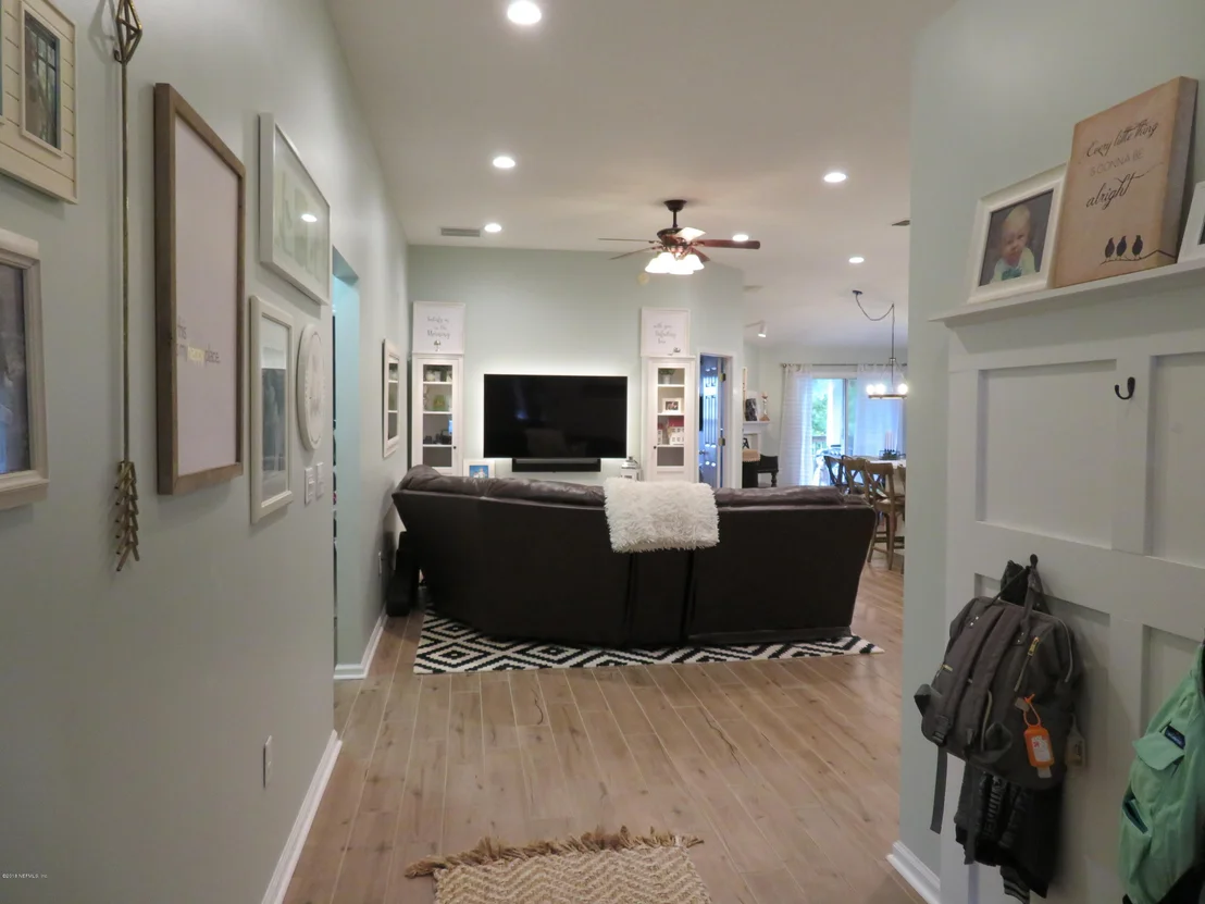 Photo of 890 S LILAC Loop