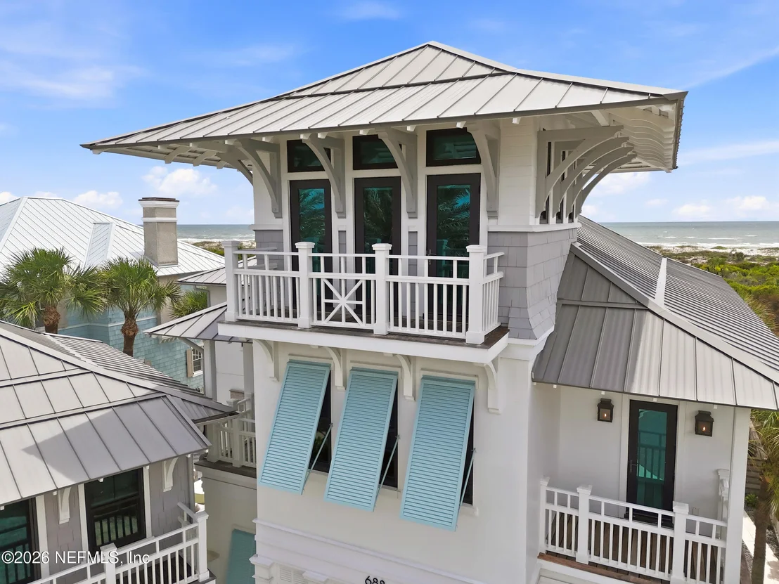 Photo of 688 OCEAN PALM Way