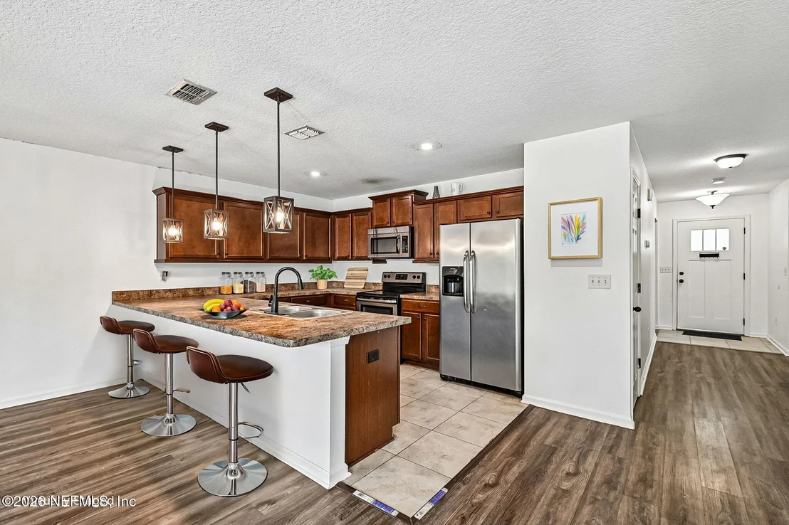 Photo of 3249 BEDFORD Road