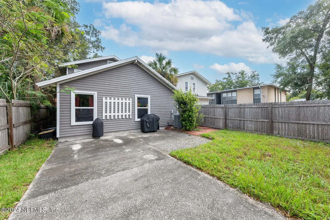Photo of 1308 SYDNEY Place