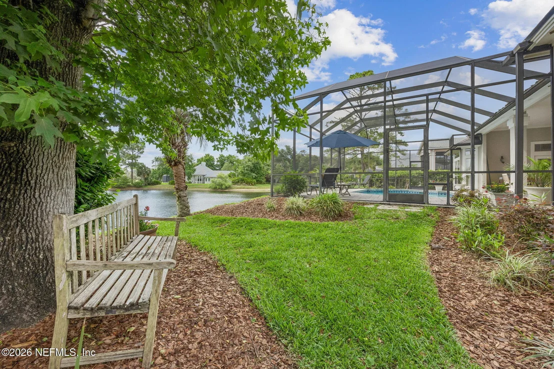 Photo of 189 LINKSIDE Circle