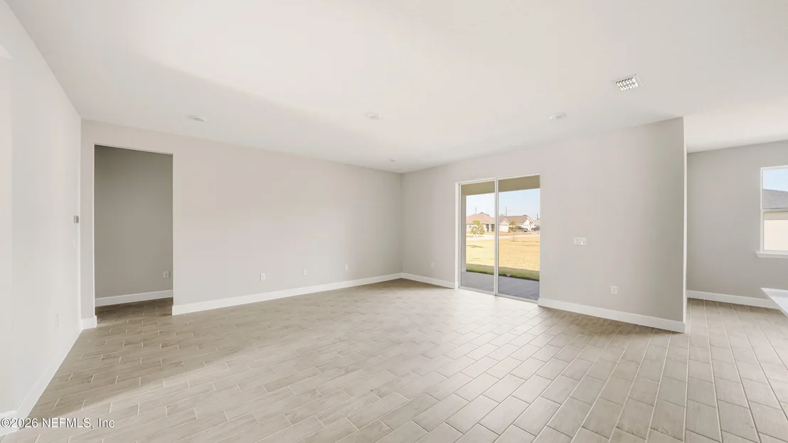 Photo of 34 SEVILLE ORANGE Path