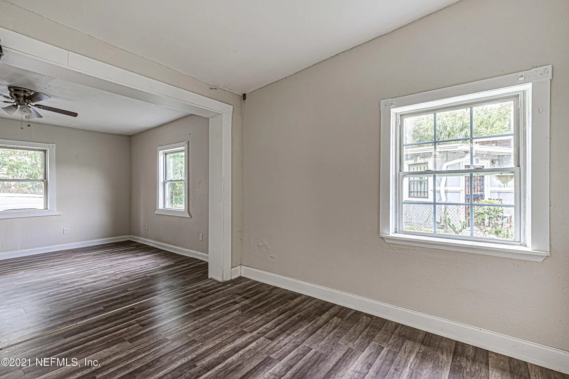 Photo of 5745 CARNATION Road